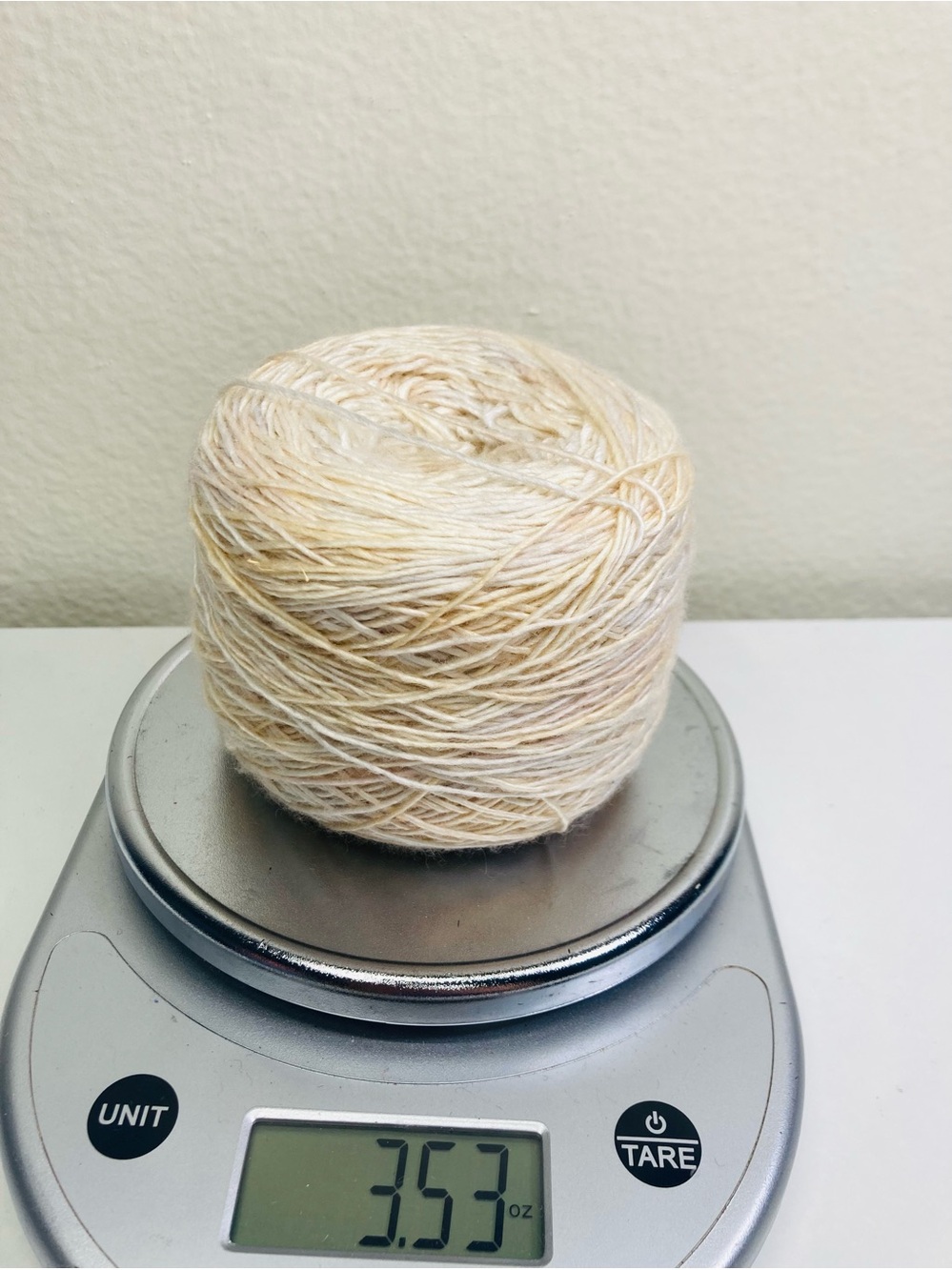 Bargain Yarn: 100g / 3.53 oz Variegated Cream Yarn Cake Untagged